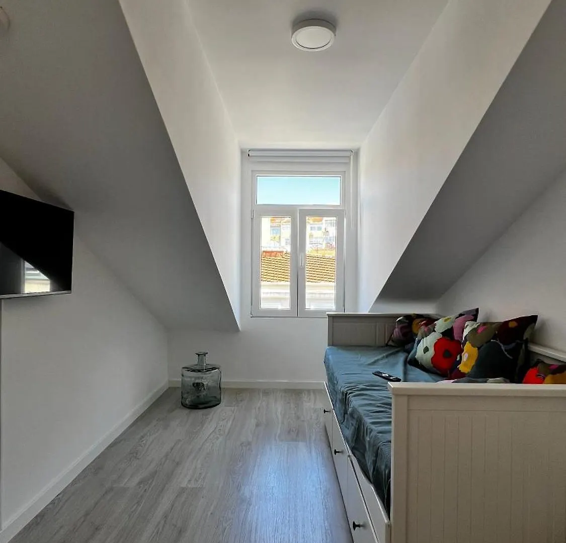 New Chill Apartment Lisbon Portugal